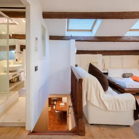 Apartamento Cozy Attico Dei Furlani Up 4 Persons, Wifi And A/c